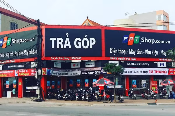 Xử phạt Công ty cổ phần Bán lẻ Kỹ thuật số FPT 400 triệu đồng. (Ảnh: FPT Retail)