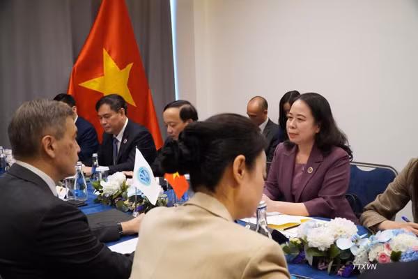 Phó Chủ tịch nước Võ Thị Ánh Xuân tiếp Tổng Thư ký SCO. (Ảnh: TTXVN)