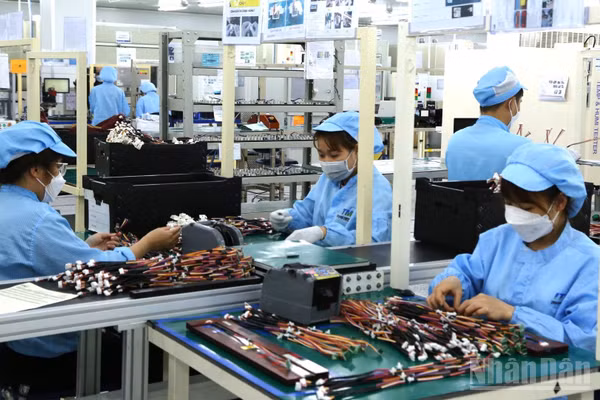 ADB nâng dự báo tăng trưởng kinh tế Việt Nam lên 7,8% trong năm 2026 và 7,6% năm 2027. (Ảnh: An Nguyên)