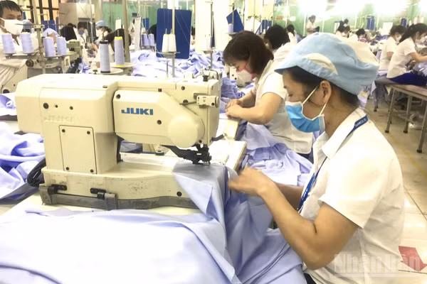 Ngành công thương thực hiện Nghị quyết 57: Tháo gỡ điểm nghẽn, đưa công nghệ vào thực tiễn. (Ảnh: KIM DUNG)