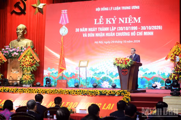 Tổng Bí thư, Chủ tịch nước Tô Lâm phát biểu tại lễ kỷ niệm. (Ảnh: ĐĂNG KHOA)
