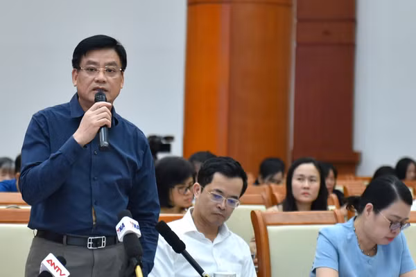 Ông Hoàng Văn Thu, Phó Chủ tịch Ủy ban Chứng khoán Nhà nước. (Ảnh: Ban Tổ chức)