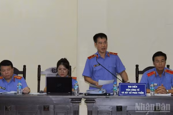 Đại diện Viện Kiểm sát tại phiên tòa. (Ảnh: HN)