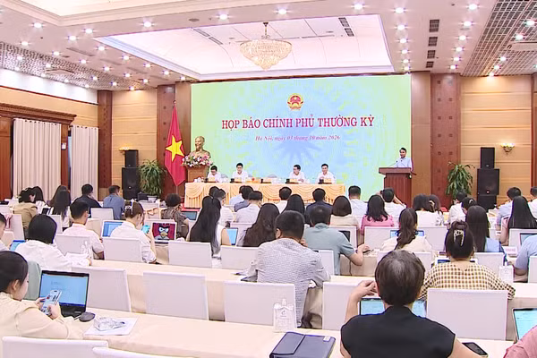 [Video] Bộ Y tế sẽ mua sắm tập trung thuốc cấp quốc gia nhằm kiểm soát chi phí