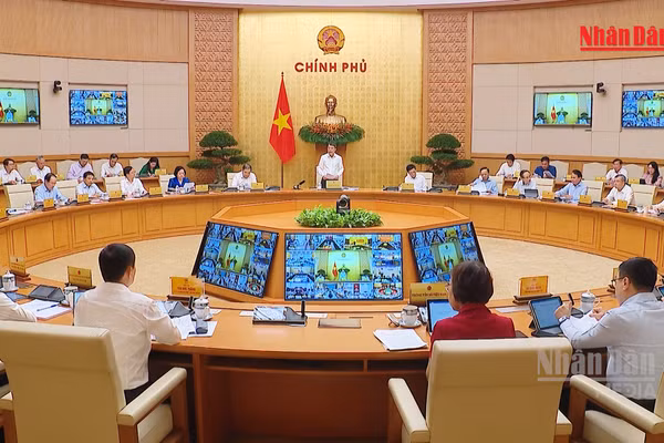 [Video] Miễn phí sách giáo khoa từ năm học 2028-2029