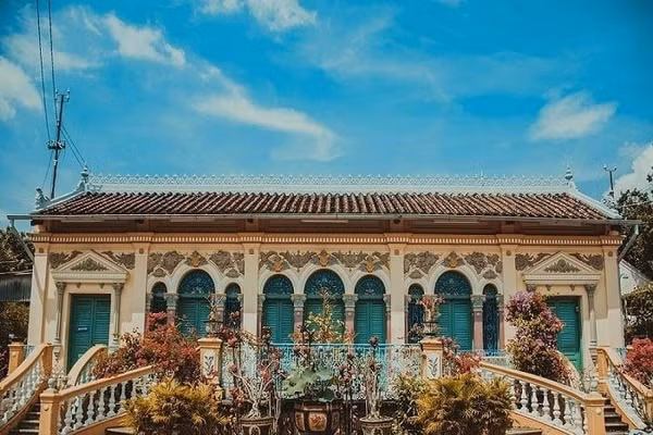 Nhà cổ Bình Thủy (Cần Thơ), một di sản kiến trúc đáng được lưu giữ và bảo tồn.