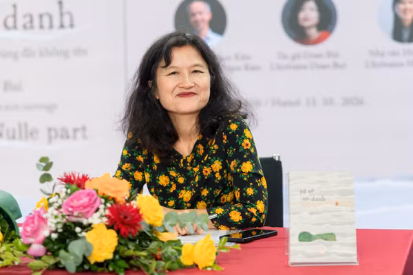 Chân dung nhà văn, nhà báo Đoan Bùi. Ảnh: Trần Quốc Cường