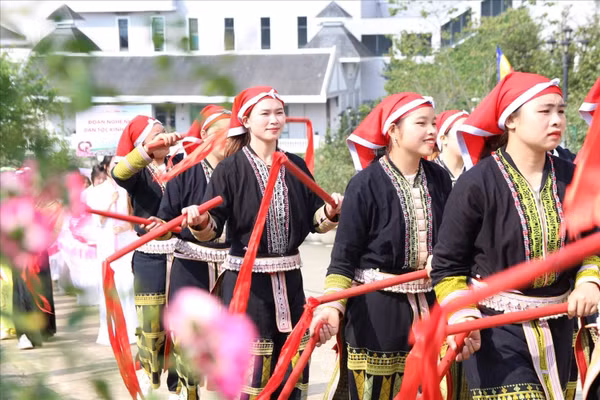 Nét đặc sắc trong văn hóa đồng bào các dân tộc Lào Cai có sức hấp dẫn mạnh mẽ đối với du khách. 