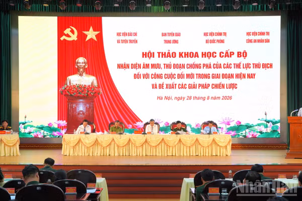 Quang cảnh hội thảo. (Ảnh: HẢI ĐĂNG)