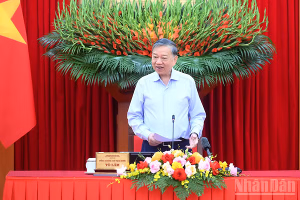 Tổng Bí thư, Chủ tịch nước Tô Lâm chủ trì phiên họp thứ hai của Ban Chỉ đạo Tổng kết 100 năm Đảng lãnh đạo cách mạng Việt Nam, định hướng lãnh đạo phát triển đất nước trong 100 năm tiếp theo và Tổng kết 40 năm thực hiện Cương lĩnh xây dựng đất nước trong thời kỳ quá độ lên chủ nghĩa xã hội. (Ảnh: ĐĂNG KHOA)