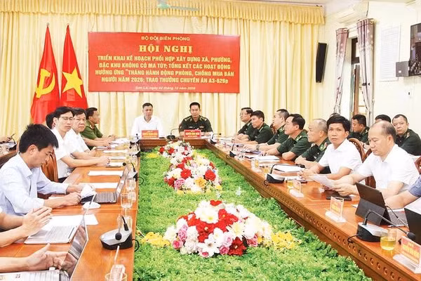 Hội nghị trực tuyến triển khai Kế hoạch số 5667/KH-BĐBP ngày 25/9/2026 của Bộ Tư lệnh Bộ đội Biên phòng về phối hợp xây dựng xã, phường, đặc khu không có ma túy ở khu vực biên giới từ điểm cầu Sơn La.