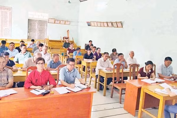 Đảng ủy xã Bạch Xa chỉ đạo các chi bộ ổn định hoạt động, bảo đảm lãnh đạo thông suốt sau sáp nhập.