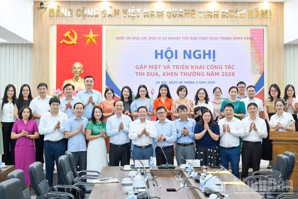 [Ảnh] Hội nghị gặp mặt và triển khai công tác thi đua, khen thưởng năm 2026 của Khối thi đua các đơn vị sự nghiệp của Ban Chấp hành Trung ương Đảng 