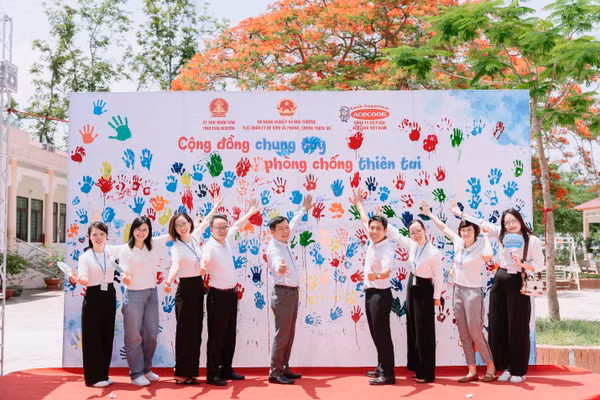 Acecook Việt Nam đồng hành cùng Cục Quản lý đê điều và Phòng chống thiên tai triển khai chuỗi hoạt động tuyên truyền, giáo dục kiến thức cho cộng đồng (Nguồn: ACV)