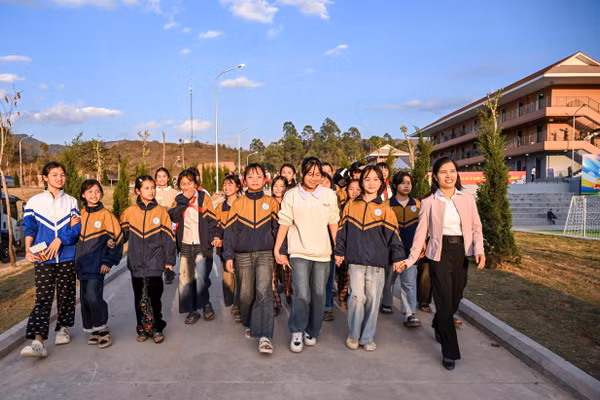Những điều kiện học tập mới đang mở thêm cơ hội cho học sinh vùng biên. Ảnh | THÀNH ĐẠT