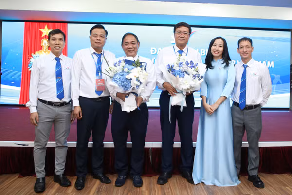 Thường vụ Liên đoàn Trượt băng và Roller Việt Nam nhiệm kỳ III. (Ảnh: MG)