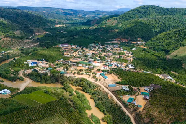 Toàn cảnh bản H’ Mông tiểu khu 179.