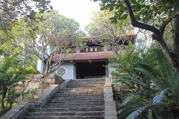 Chùa Phật Tích (Bắc Ninh).