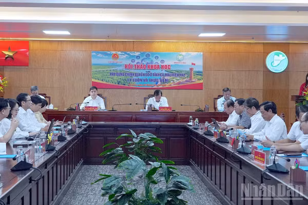 Quang cảnh hội thảo chiều 27/10 tại Cà Mau. (Ảnh: HỮU TÙNG)
