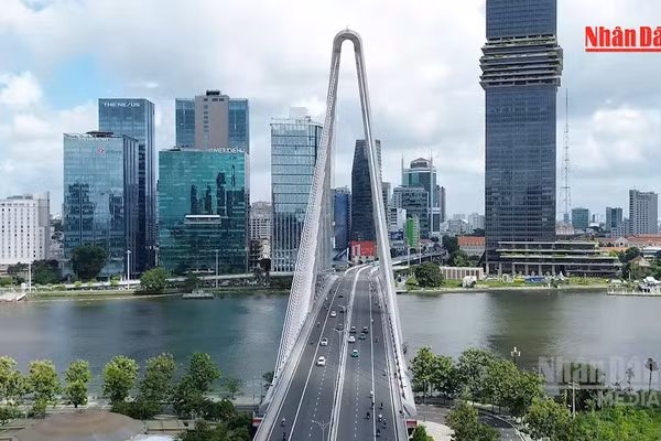 [Video] TP Hồ Chí Minh thông qua quy hoạch tầm nhìn 100 năm
