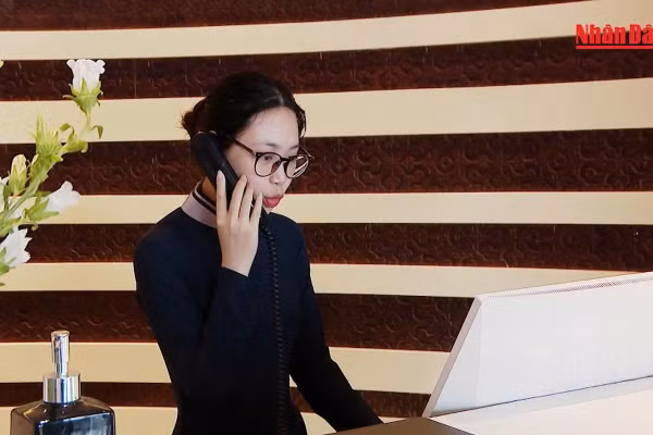 [Video] Nhà nghỉ, khách sạn phải kiểm tra giấy tờ tùy thân của khách trước khi bố trí lưu trú 
