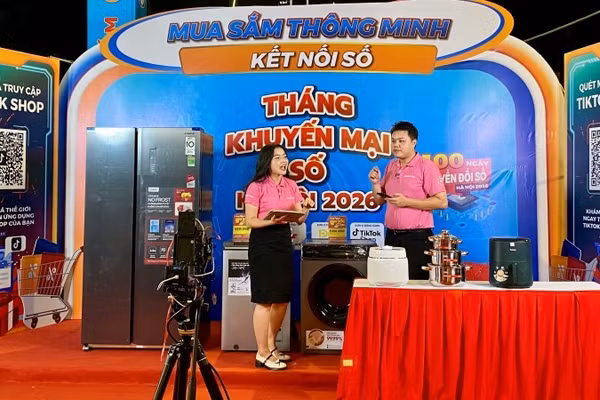 Sàn thương mại điện tử Tiktok Shop triển khai Tháng khuyến mại số Hà Nội tại sự kiện. (Ảnh: NGUYÊN TRANG)