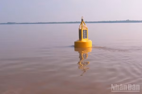 Các chuyên gia cảnh báo nguy cơ El Nino diễn biến cực đoan, ảnh hưởng đến nguồn nước Đồng bằng sông Cửu Long. (Ảnh: VĂN ÚT)