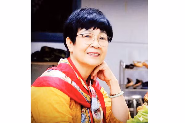 Nhà biên kịch Nguyễn Thị Hồng Ngát.
