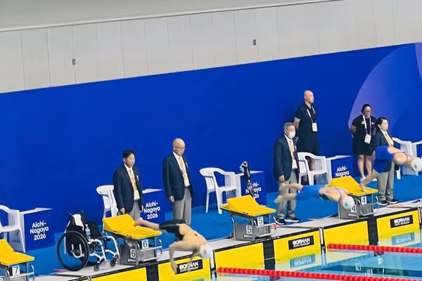 Các nội dung chung kết môn bơi tại Asian Para Games 5, đội tuyển bơi người khuyết tật Việt Nam có 3 vận động viên tranh tài. (Ảnh: THU CHIÊN)