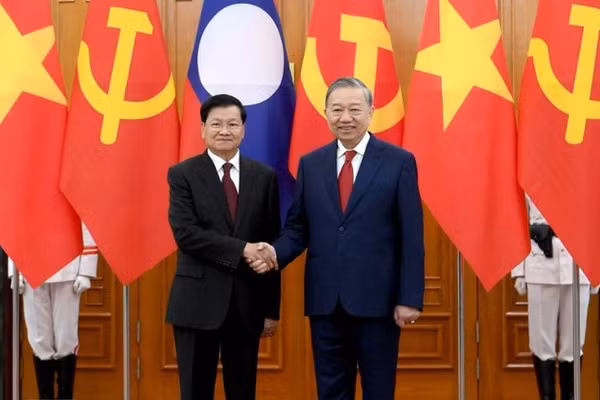 Ngày 26/1/2026, ngay sau Lễ đón cấp Nhà nước, Tổng Bí thư Tô Lâm đã hội đàm với Tổng Bí thư, Chủ tịch nước Lào Thongloun Sisoulith tại Trụ sở Trung ương Đảng. (Ảnh: ĐĂNG KHOA)