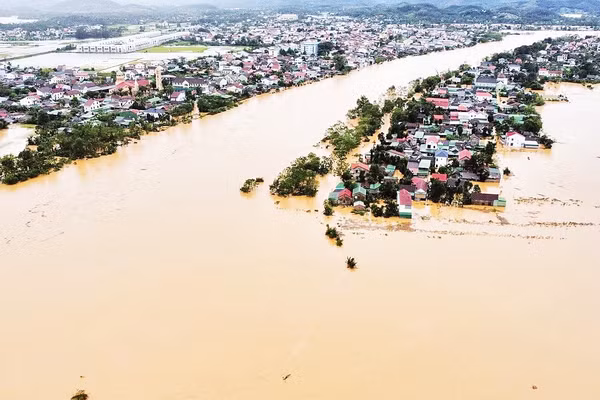Bão số 10 và mưa lũ sau bão đã gây thiệt hại rất nặng nề về sinh kế tài sản, cơ sở hạ tầng tại các địa phương khu vực Bắc Bộ và Bắc Trung Bộ.