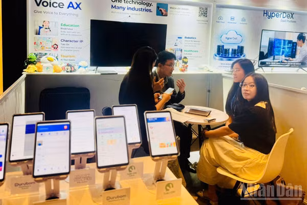 Trong bối cảnh AI và chuyển đổi số ngày càng quan trọng, chương trình hướng tới thúc đẩy kết nối đầu tư, mở rộng thị trường và tăng cường hợp tác Việt Nam-Hàn Quốc. (Ảnh: HNV)