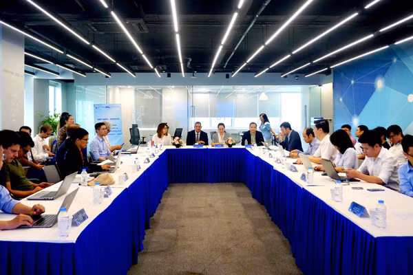Việc tăng cường kết nối giữa viện nghiên cứu, Trường đại học và doanh nghiệp được kỳ vọng góp phần thúc đẩy liên kết giữa nghiên cứu khoa học với nhu cầu thực tiễn, tạo điều kiện phát triển, thử nghiệm và ứng dụng các giải pháp công nghệ mới. (Ảnh: NIC)