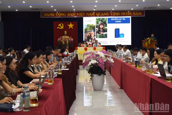 Quang cảnh hội thảo. (Ảnh: ANH ĐÀO)