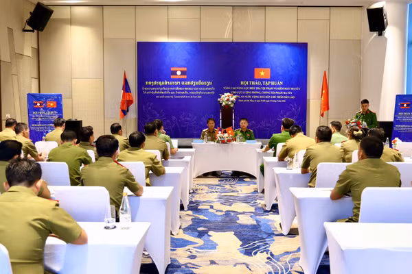Quang cảnh hội thảo. (Ảnh: VĂN QUỐC)