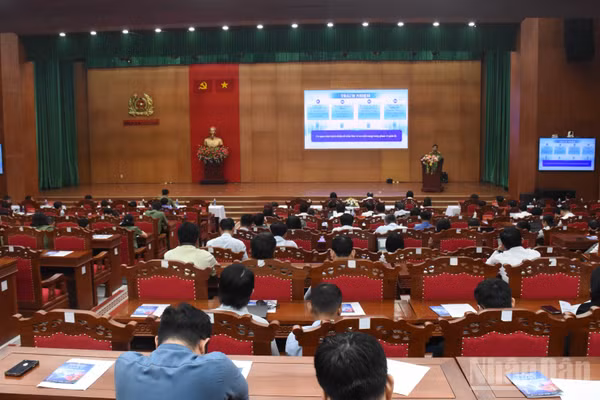 Toàn cảnh hội nghị. (Ảnh: ANH ĐÀO)