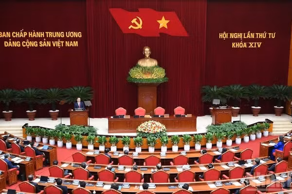 Quang cảnh phiên bế mạc Hội nghị lần thứ tư Ban Chấp hành Trung ương Đảng khóa XIV. (Ảnh: ĐĂNG KHOA)