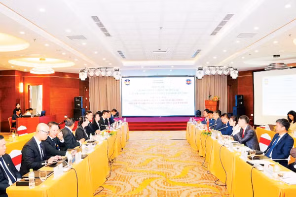 Hội nghị về điều tra chống buôn lậu giữa Hải quan Việt Nam và Hải quan Lào, diễn ra tháng 6/2026 tại Đà Nẵng.