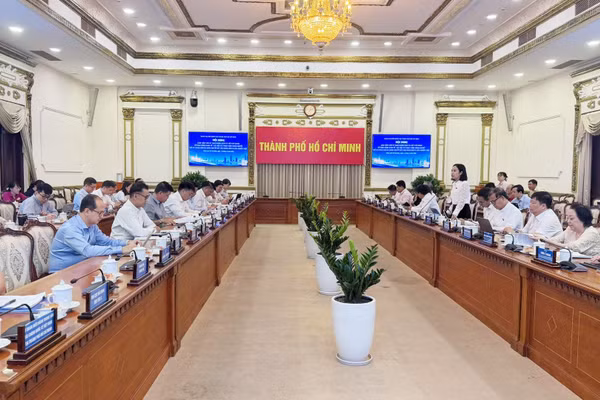 Toàn cảnh buổi làm việc. (Ảnh: Xuân Mai)
