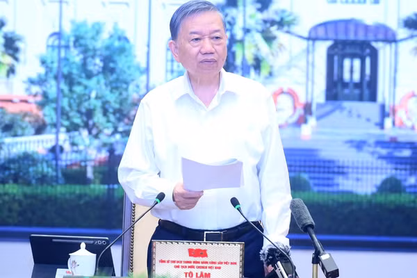 Tổng Bí thư, Chủ tịch nước Tô Lâm phát biểu tại cuộc làm việc với Đảng ủy Chính phủ và các cơ quan về tình hình thực hiện chính sách an sinh xã hội ngày 25/8. (Ảnh: NGUYỄN ĐĂNG)