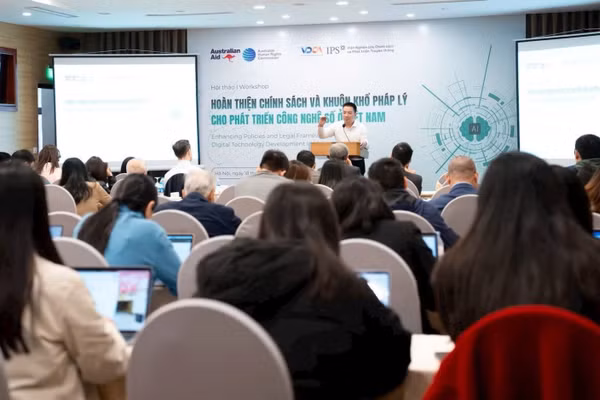 Hội thảo “Hoàn thiện chính sách và khuôn khổ pháp lý cho phát triển công nghệ số ở Việt Nam”.