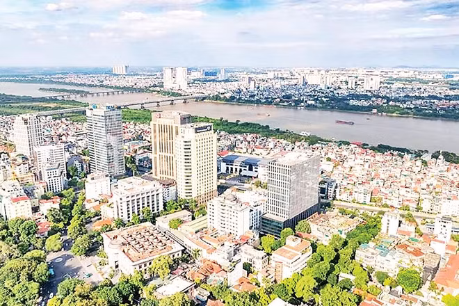 Sông Hồng đoạn chảy qua phường Hồng Hà, Hà Nội (Ảnh ĐĂNG QUANG)