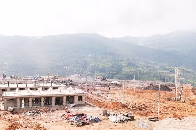 Chính quyền địa phương đã hoàn thành mặt bằng khu tái định cư Nàn Ma, xã Pà Vầy Sủ, đáp ứng nơi ở cho gần 80 hộ dân.