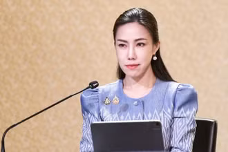 Phó phát ngôn viên Văn phòng Thủ tướng Thái Lan Sasikarn Watthanachan nêu bật những nét hấp dẫn của Bangkok đối với du khách. (Ảnh Văn phòng Thủ tướng Thái Lan)