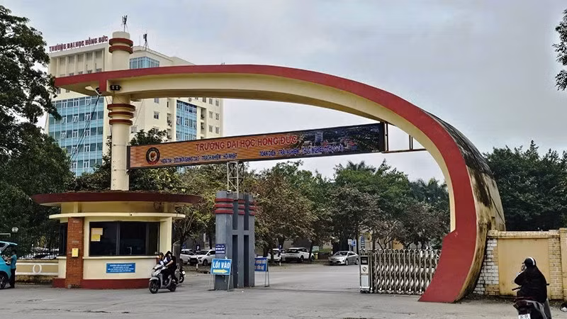Trường đại học Hồng Đức, tỉnh Thanh Hóa.