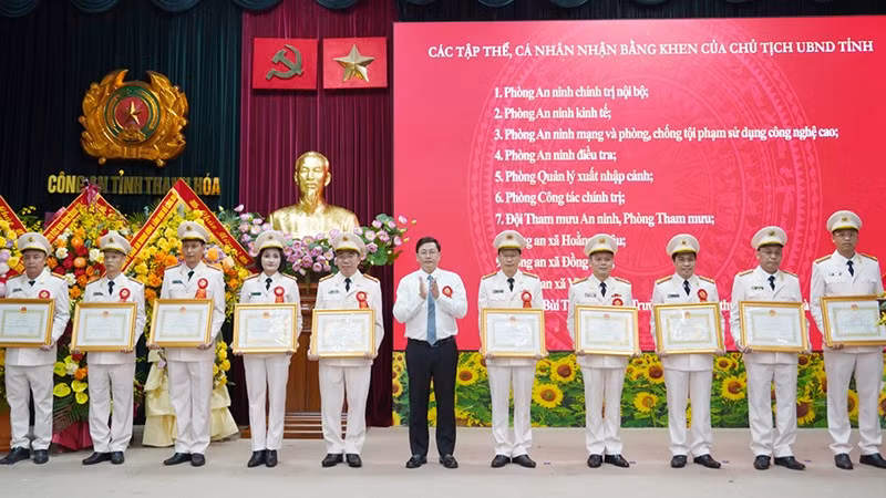 4-ub-tang-bk-11-tap-the-ca-nhanjpg.jpg