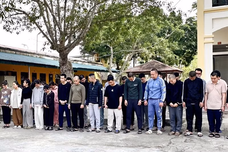 2-cac-doi-tuong.jpg