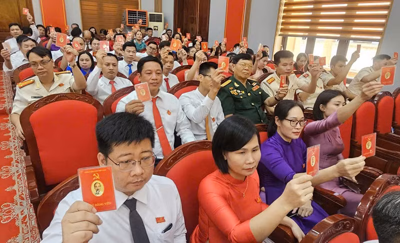 bieu-quyet.jpg