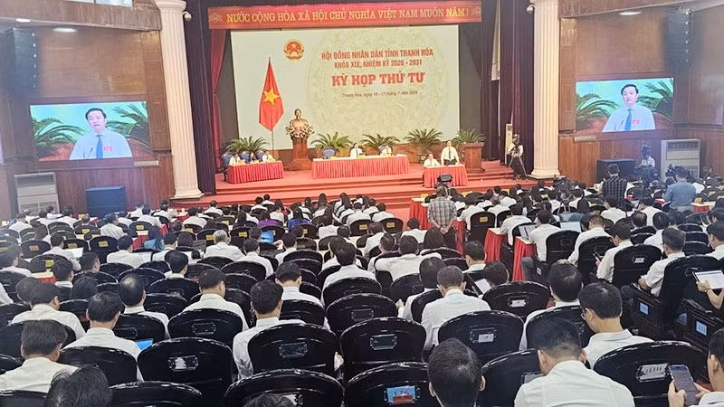Quang cảnh phiên chất vấn.