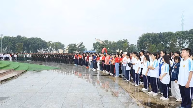 Các tầng lớp nhân dân ở Thanh Hóa tham dự lễ phát động tập luyện thể thao thường xuyên. (Ảnh: Sở Văn hóa, Thể thao và Du lịch Thanh Hóa)